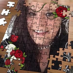 Meet your Posher, Crystal